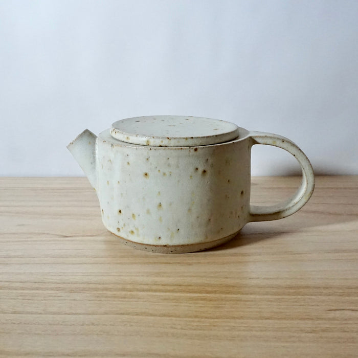 Mae ceramics handmade Teapot