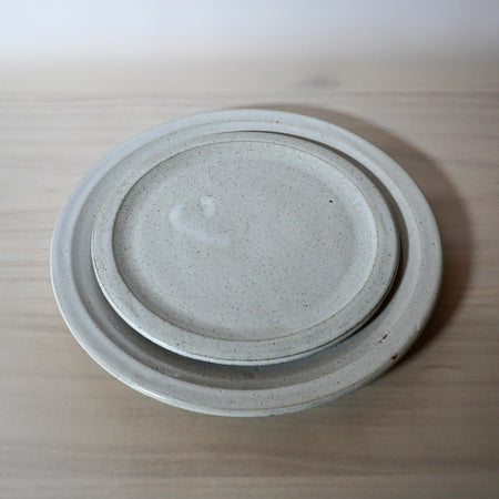 handmade Dinner Plate | Lily Pearmain Ceramics | Kentish Town Stores